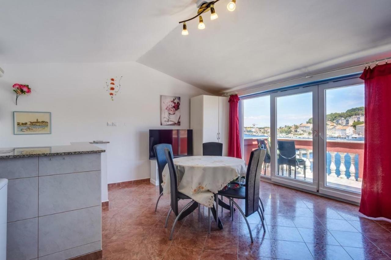 Aquamare Hotel Mali Losinj Ngoại thất bức ảnh